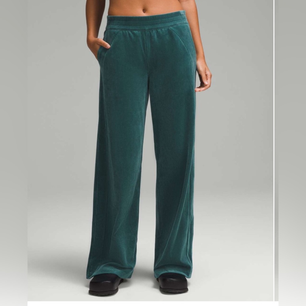 Lululemon Scuba Track Jacket & Mid-Rise Wide-Leg Pants - Picture 6 of 16